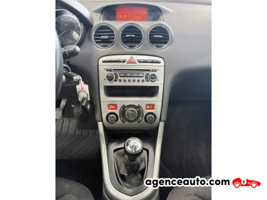 Peugeot 308 — 12
