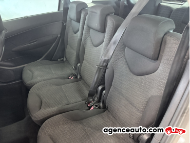 Peugeot 308 — 15