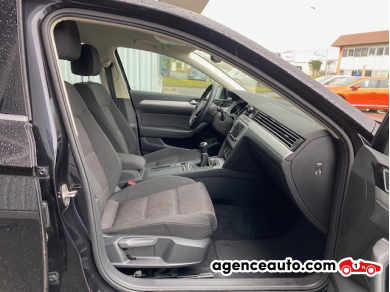 Volkswagen Passat — 16