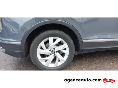 Volkswagen Tiguan — 22