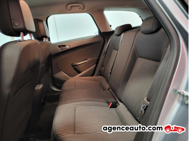 Opel Astra Sports Tourer — 9