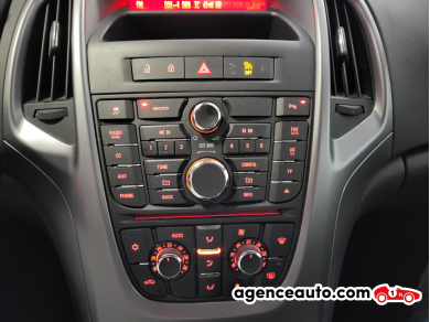 Opel Astra Sports Tourer — 23