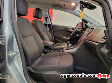 Opel Astra Sports Tourer — 10