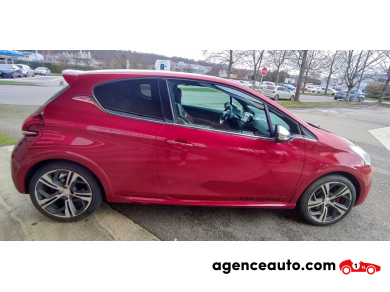 Peugeot 208 — 7