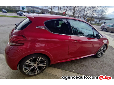 Peugeot 208 — 8