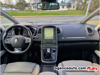 Renault Scenic — 10
