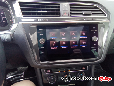 Volkswagen Tiguan — 13