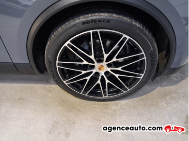 Porsche Macan — 37