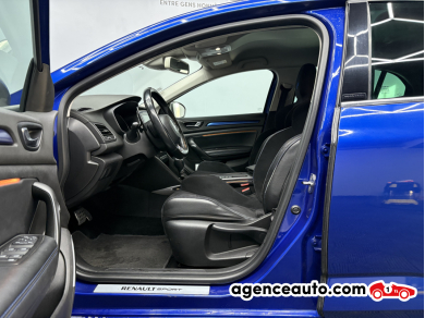 Renault Megane — 9