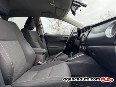 Toyota Auris — 19
