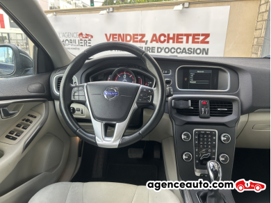 Volvo V40 — 12