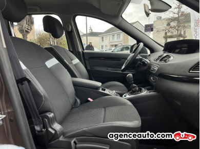 Renault Scenic — 15