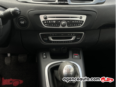 Renault Scenic — 17