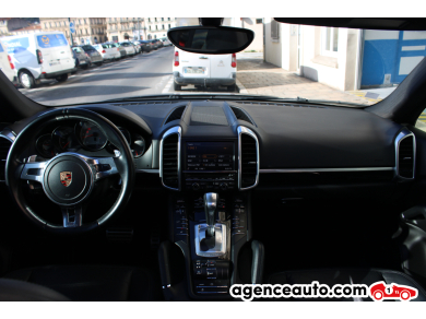 Porsche Cayenne — 10