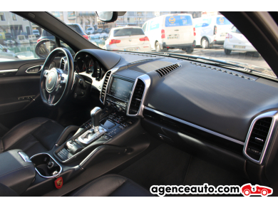 Porsche Cayenne — 9