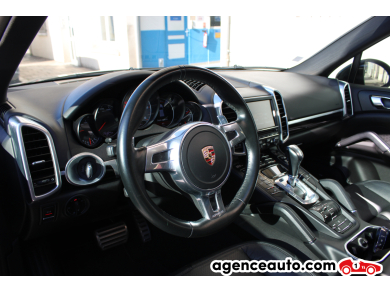 Porsche Cayenne — 11