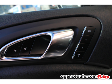 Porsche Cayenne — 23