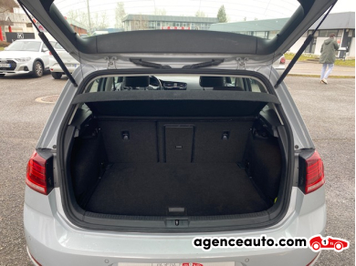 Volkswagen Golf — 23