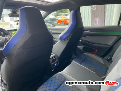 Volkswagen Golf — 23