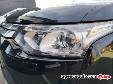 Mitsubishi Outlander — 33