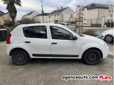 Dacia Sandero — 4