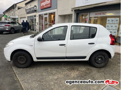 Dacia Sandero — 8