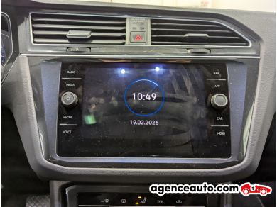 Volkswagen Tiguan — 18