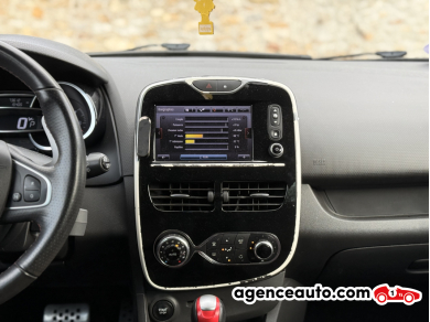Renault Clio — 15