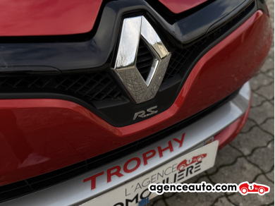Renault Clio — 16