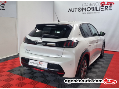 Peugeot e-208 — 4