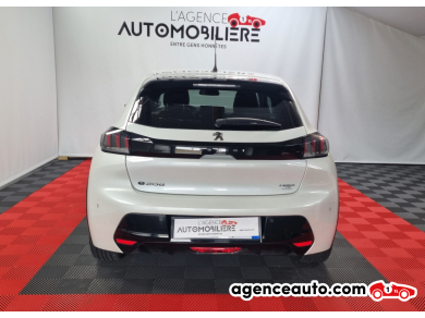 Peugeot e-208 — 5