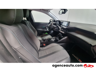 Peugeot e-208 — 13