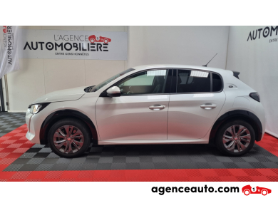 Peugeot e-208 — 7