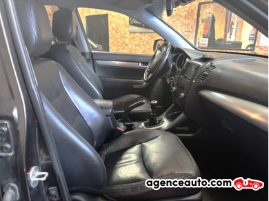Kia Sorento — 11