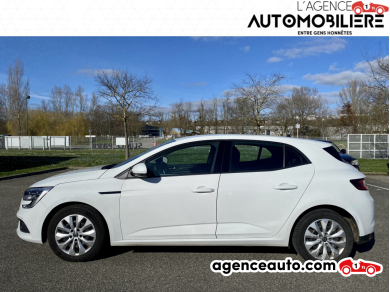 Renault Megane — 5