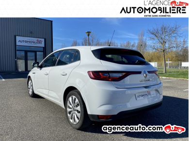 Renault Megane — 4