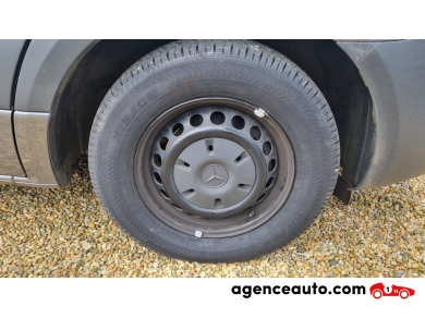 Mercedes Sprinter — 25
