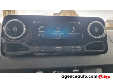 Mercedes Sprinter — 14