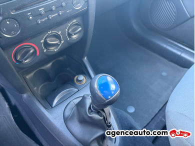 Renault Clio — 14