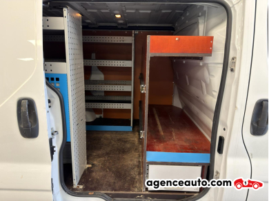 Renault Trafic — 30