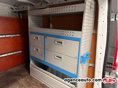 Renault Trafic — 28