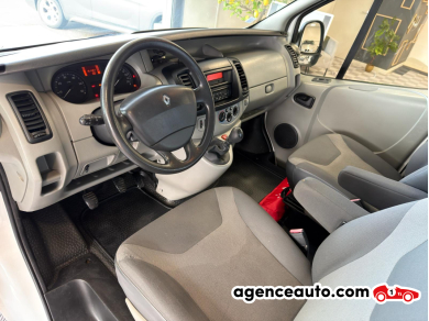 Renault Trafic — 11