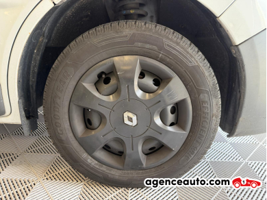 Renault Trafic — 34