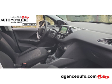 Peugeot 208 Affaire — 11