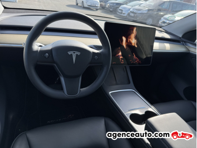Tesla Model Y — 12