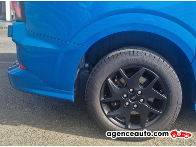Ford Transit — 23