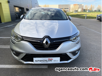 Renault Megane — 3
