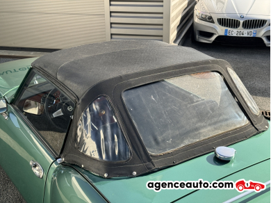 Triumph Spitfire — 23