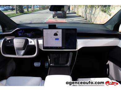 Tesla Model X — 9