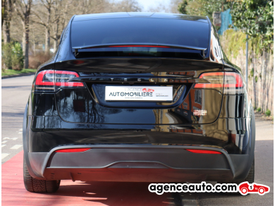 Tesla Model X — 4